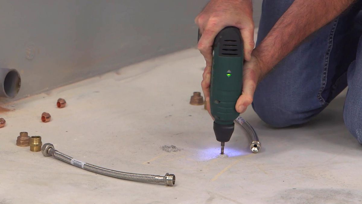 Cómo instalar una bañera exenta paso 2