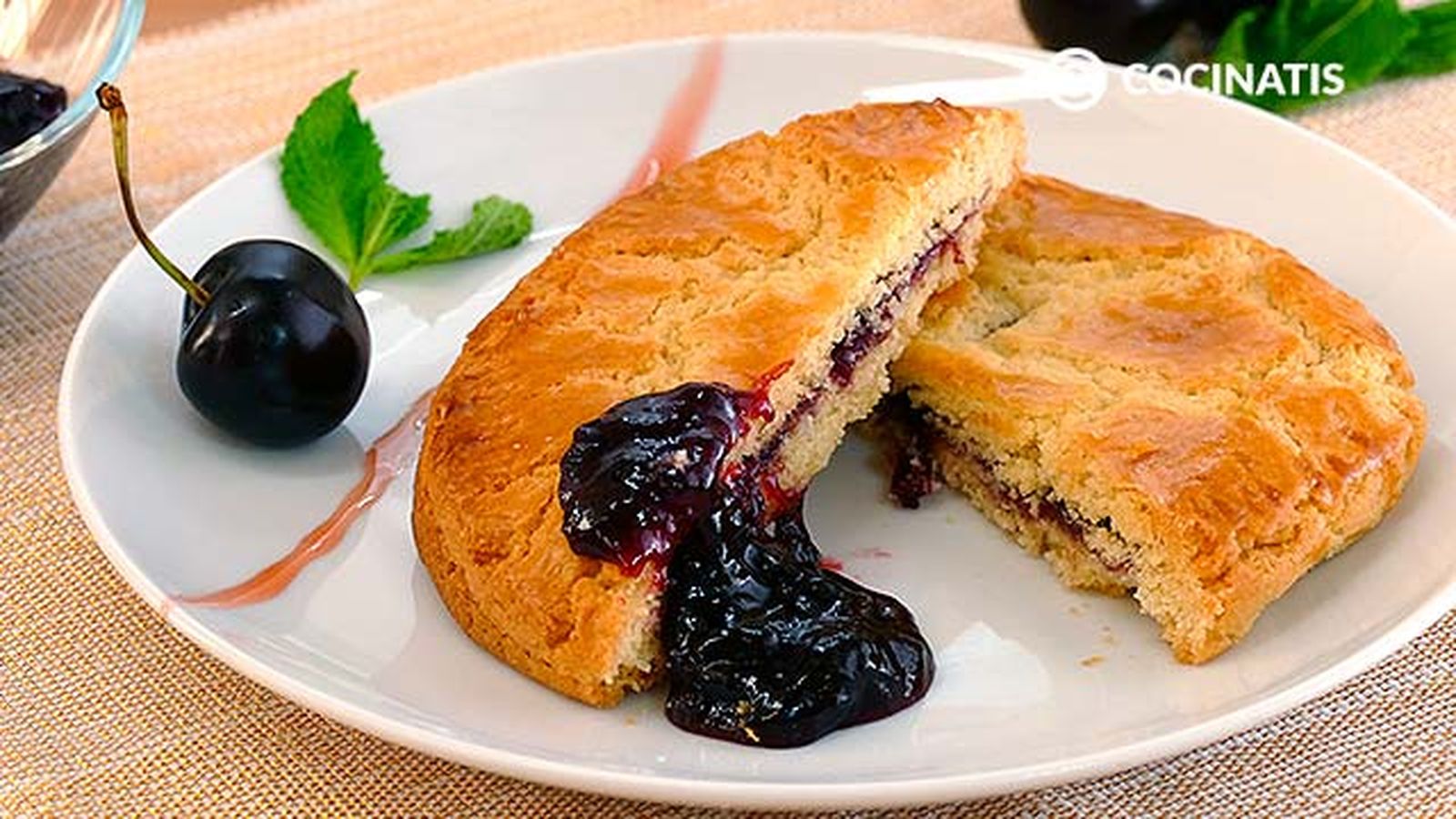 Receta de pastel vasco con mermelada de cereza paso 7 Receta de pastel vasco con mermelada de cereza paso 7