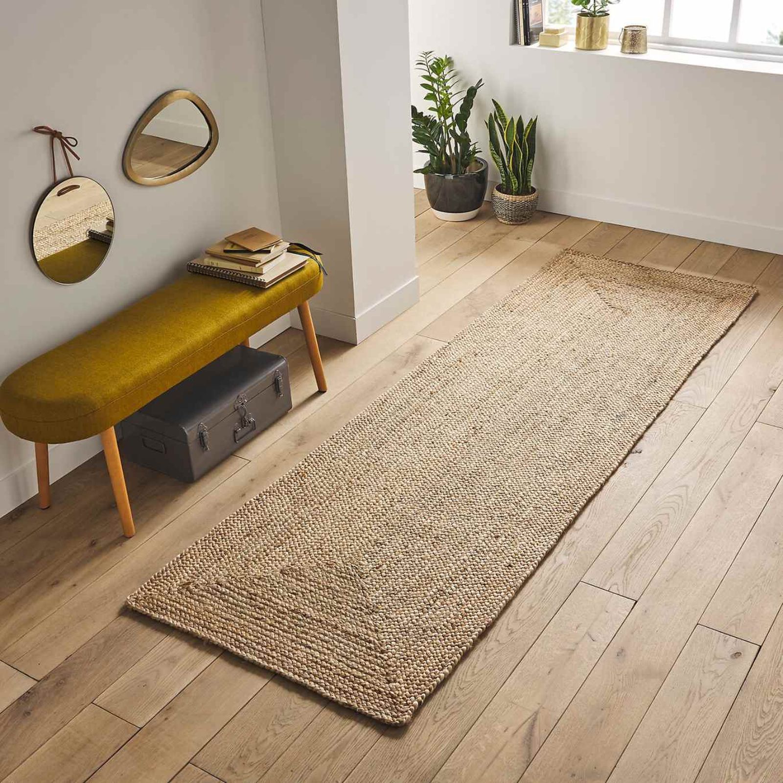 Alfombra de pasillo de yute Aftas.