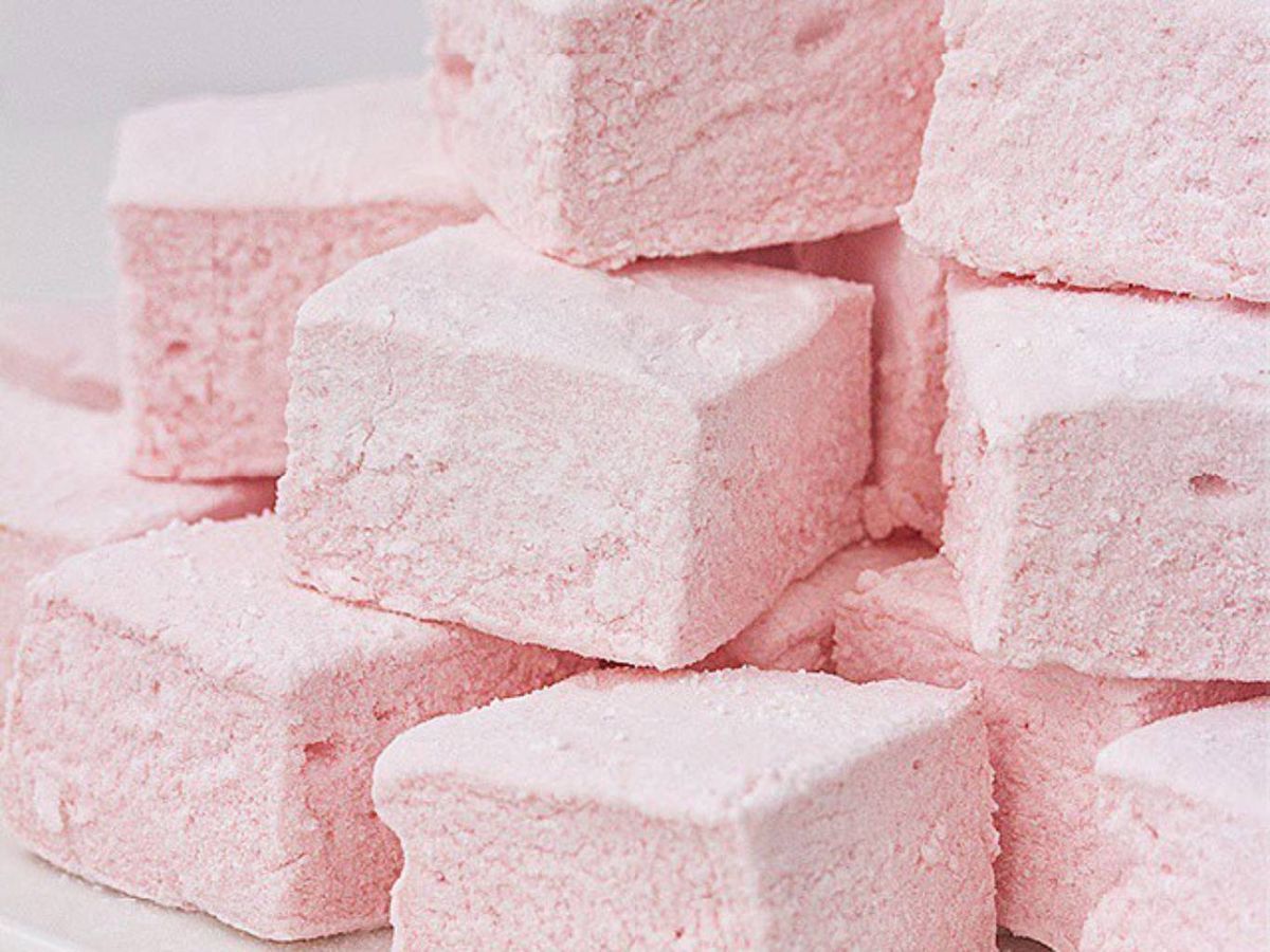 Nubes caseras listas para disfrutar: una alternativa esponjosa y sin azúcar a las chuches tradicionales.