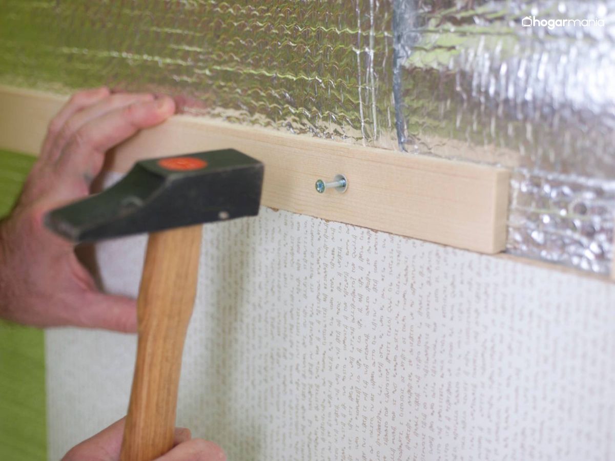 Coloca los primeros listones