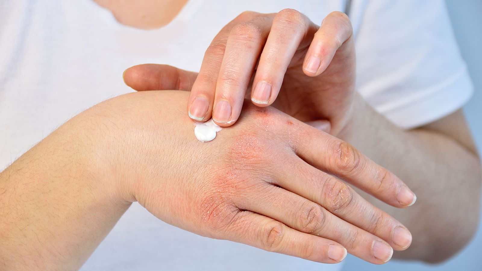 que tener en cuenta para comprar una crema de manos que tener en cuenta para comprar una crema de manos