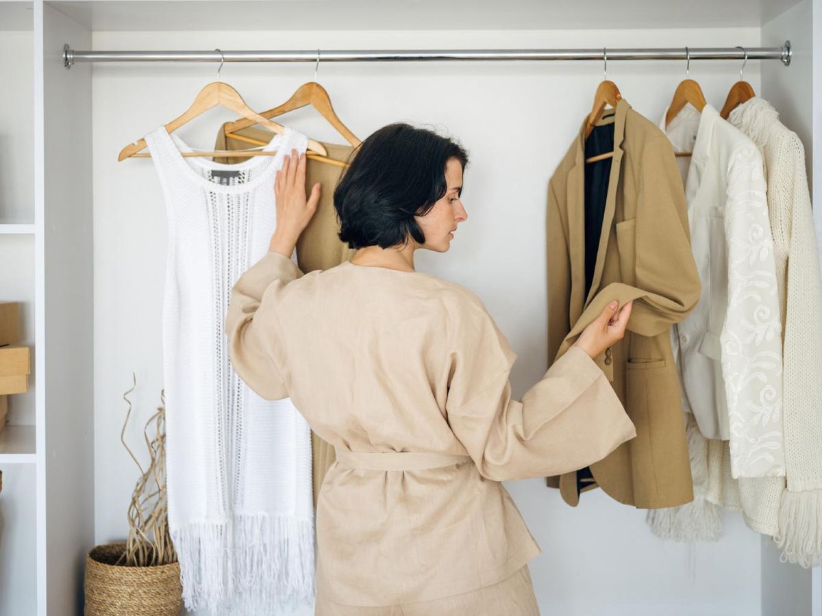 Los armarios empotrados son clave para guardar abrigos.