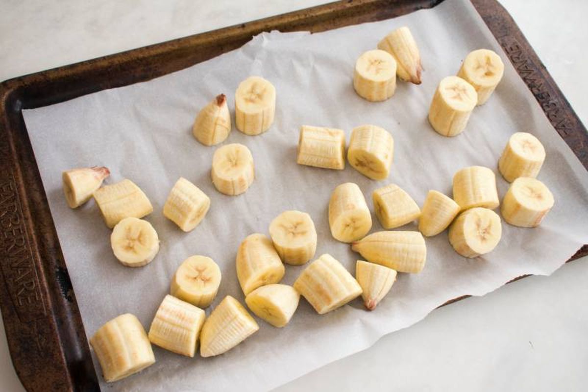 Congela los plátanos maduros para largar su vida 2-3 meses