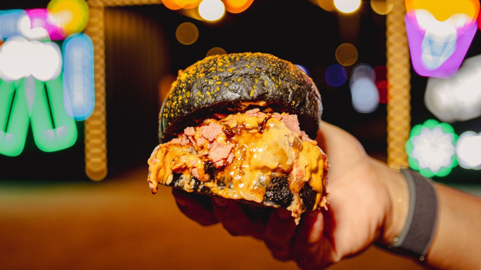 La mermelada de bacon, uno de los ingredientes de la hamburguesa Royale Gold participante del The Champions Burger.