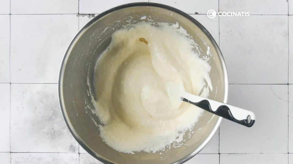 Montamos las claras a punto de nieve