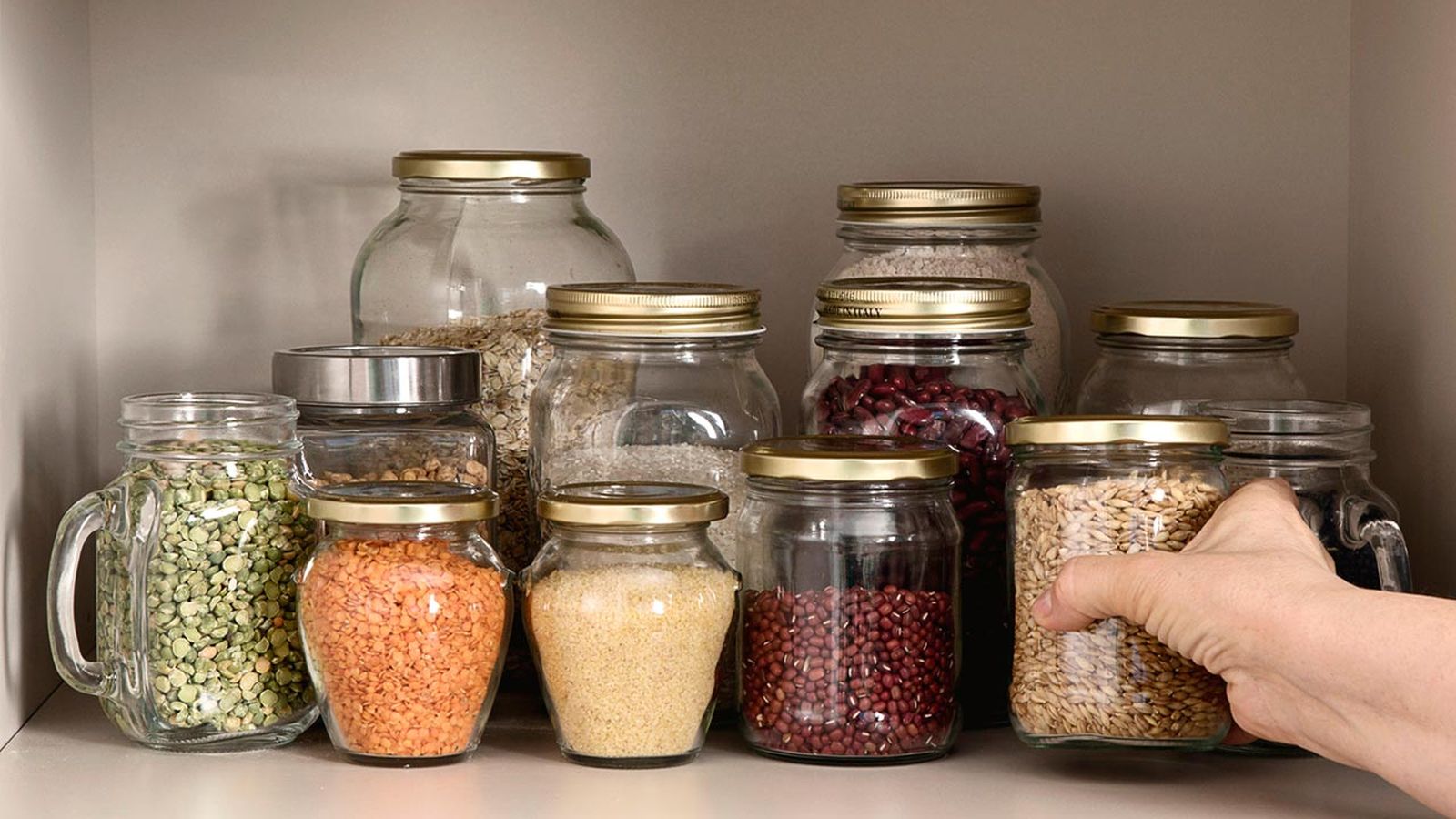 Alimentos que pueden durar años si los conservamos correctamente Alimentos que pueden durar años si los conservamos correctamente