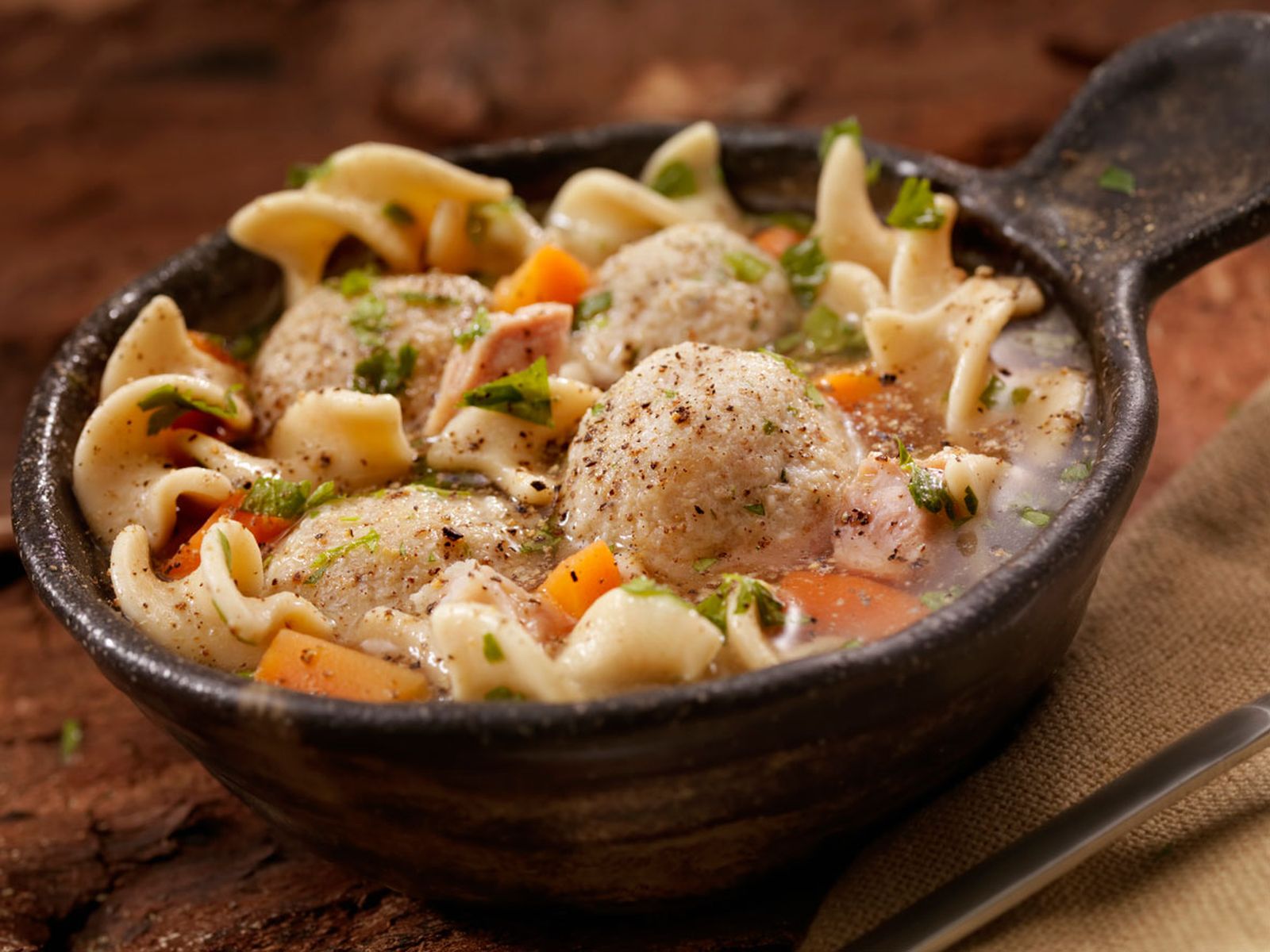 Matzah sopa de bola Matzah sopa de bola