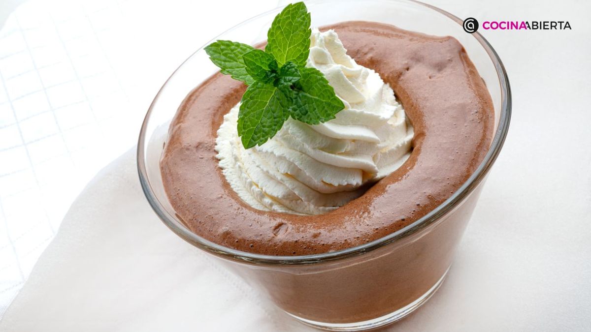 Mousse de chocolate, el postre perfecto para terminar tus comidas con un toque dulce