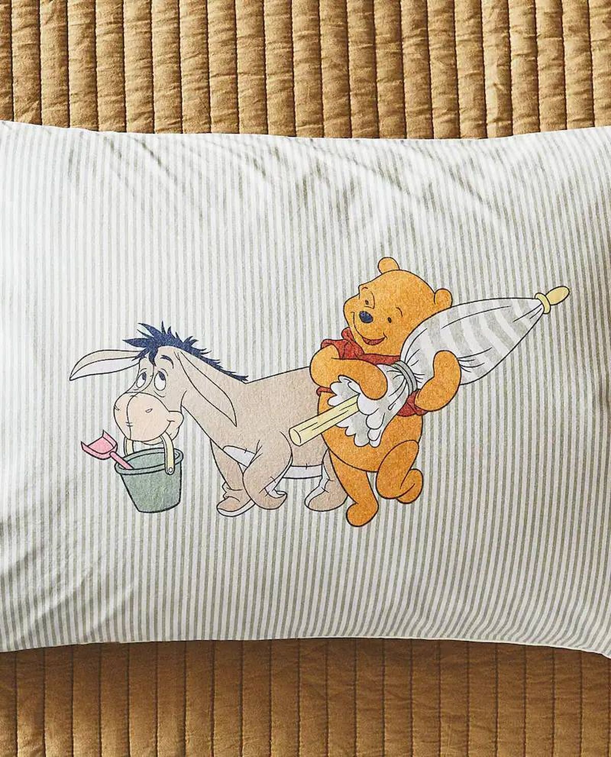 Funda de almohada de Winnie The Pooh.