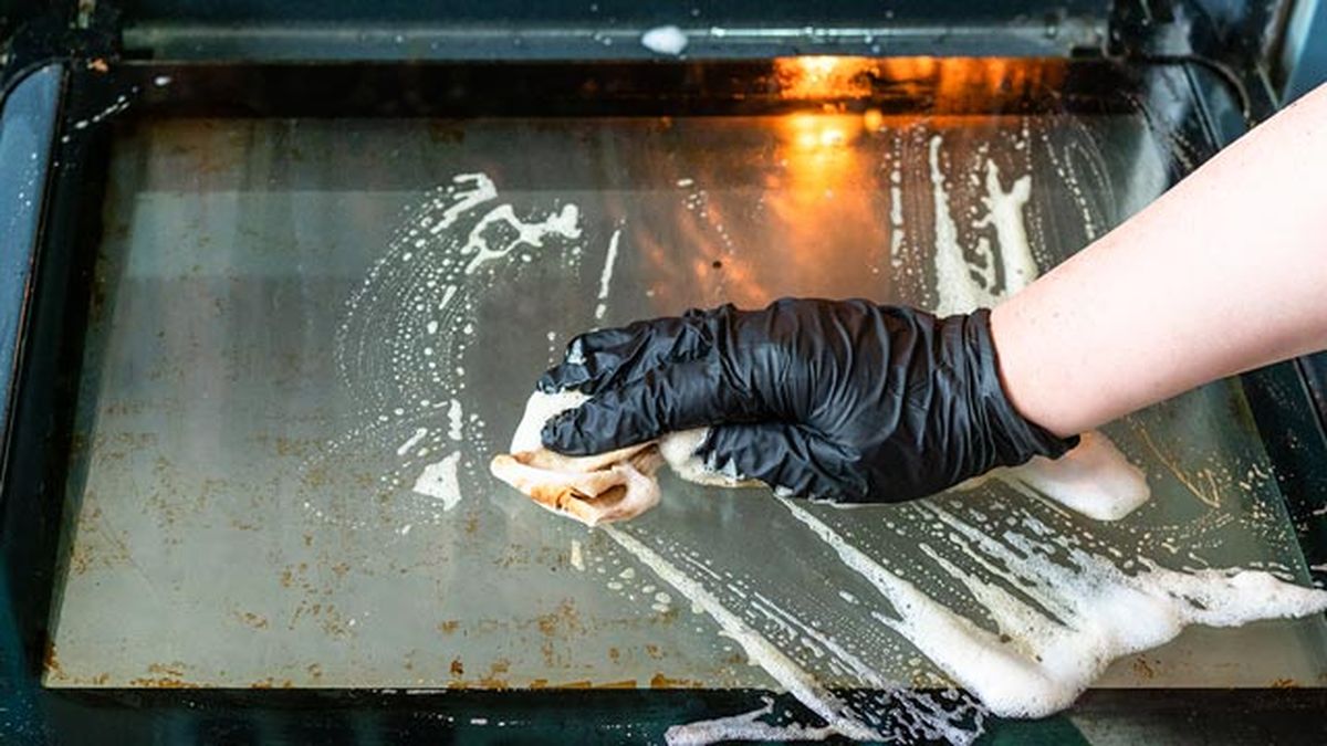 como limpiar el horno con bicarbonato y vinagre trucos rapidos