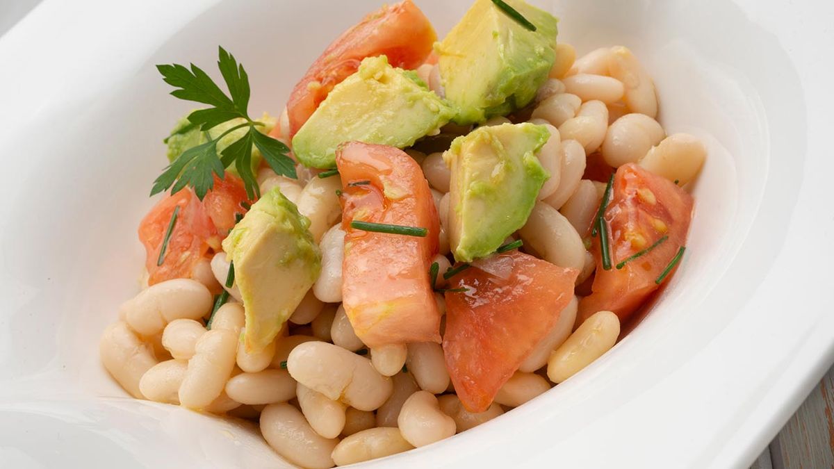 karl6601 ensalada pochas aguacate xl