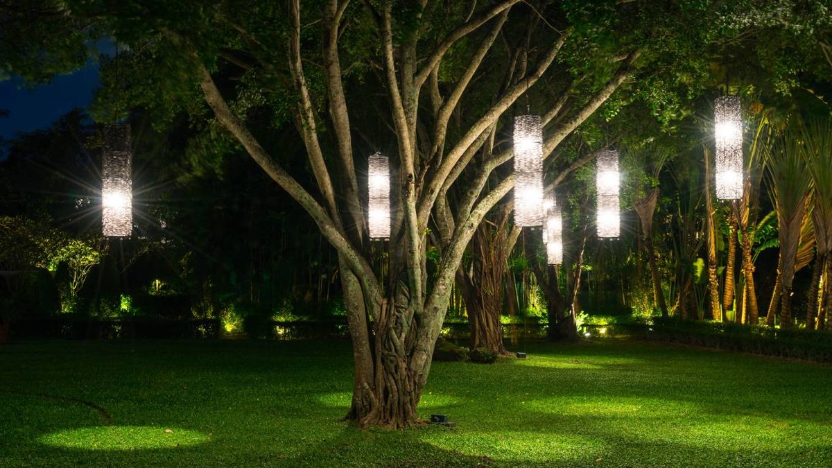 Diseño de jardines con piscina: Iluminación