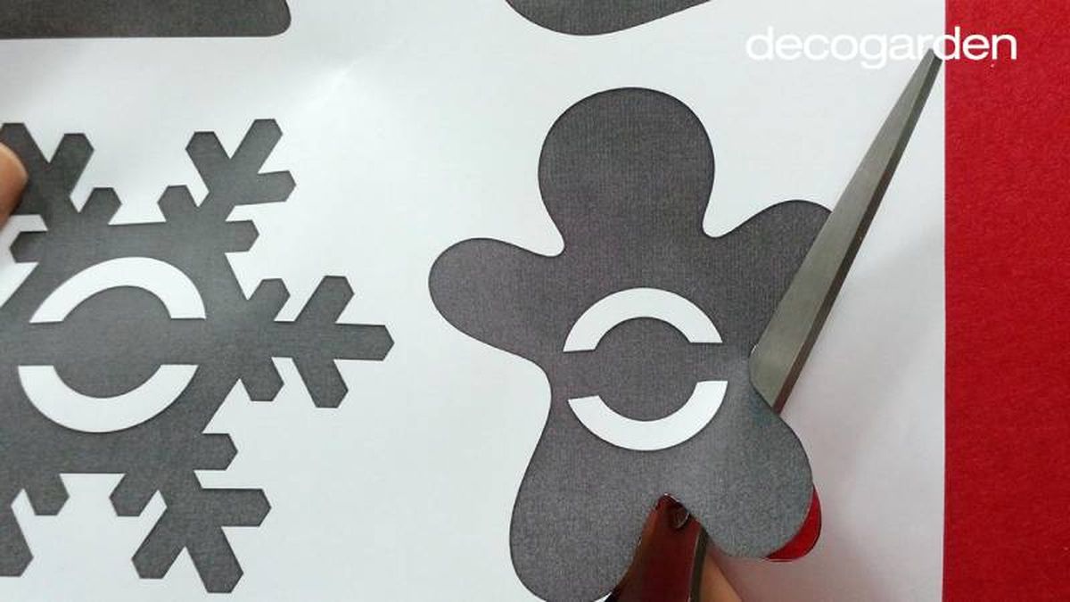 Recortar la plantilla.