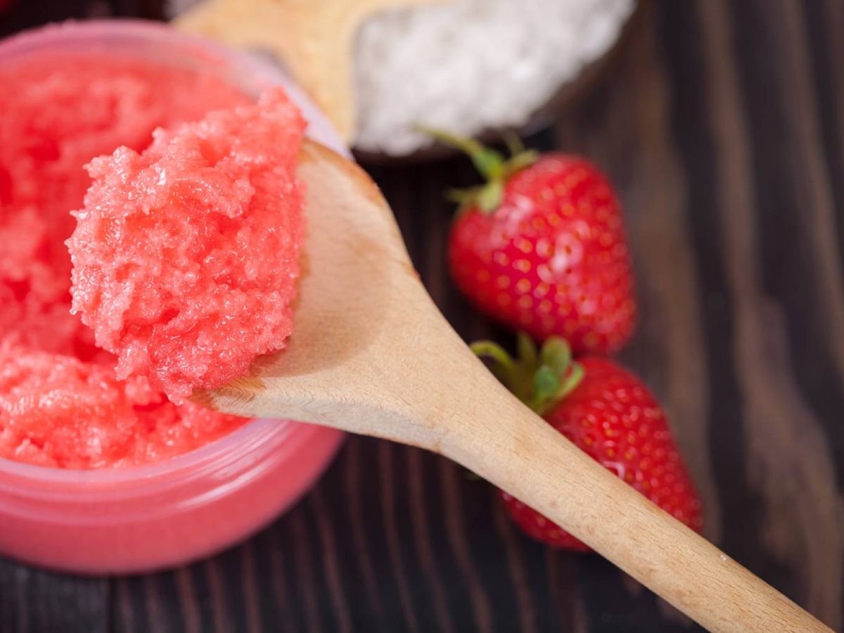 Exfoliante natural de fresas.