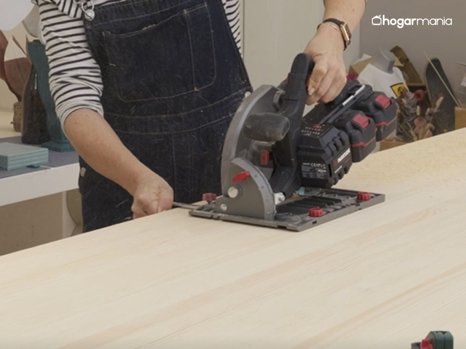 friso pared Yolanda Alzola paso 1