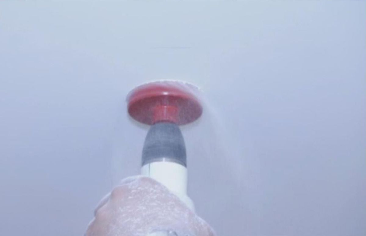 Decorar un pasillo largo y oscuro paso 5