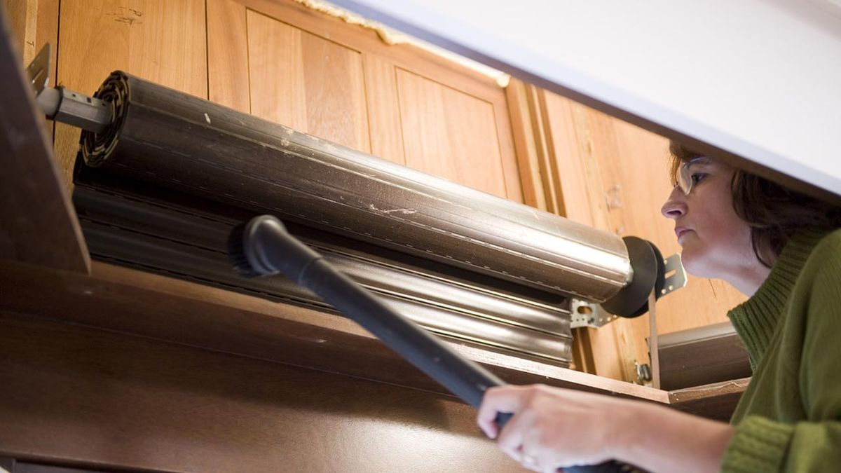 brico 0540 2 limpieza mantenimiento persianas p2