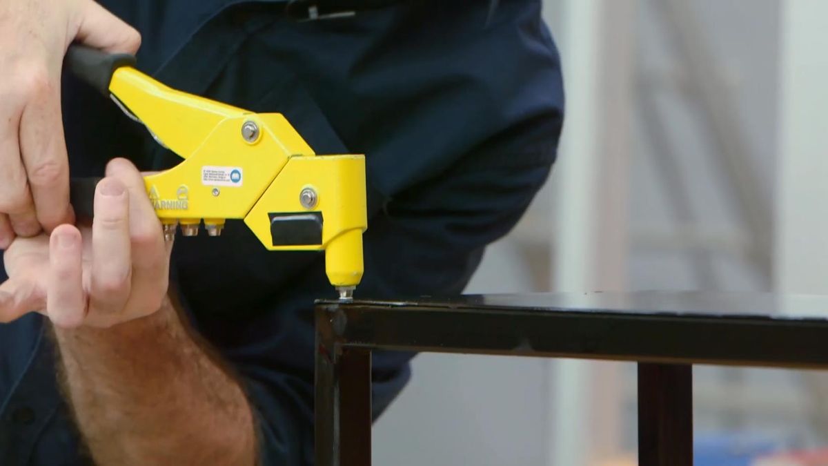 Cómo hacer un leñero vertical paso 12