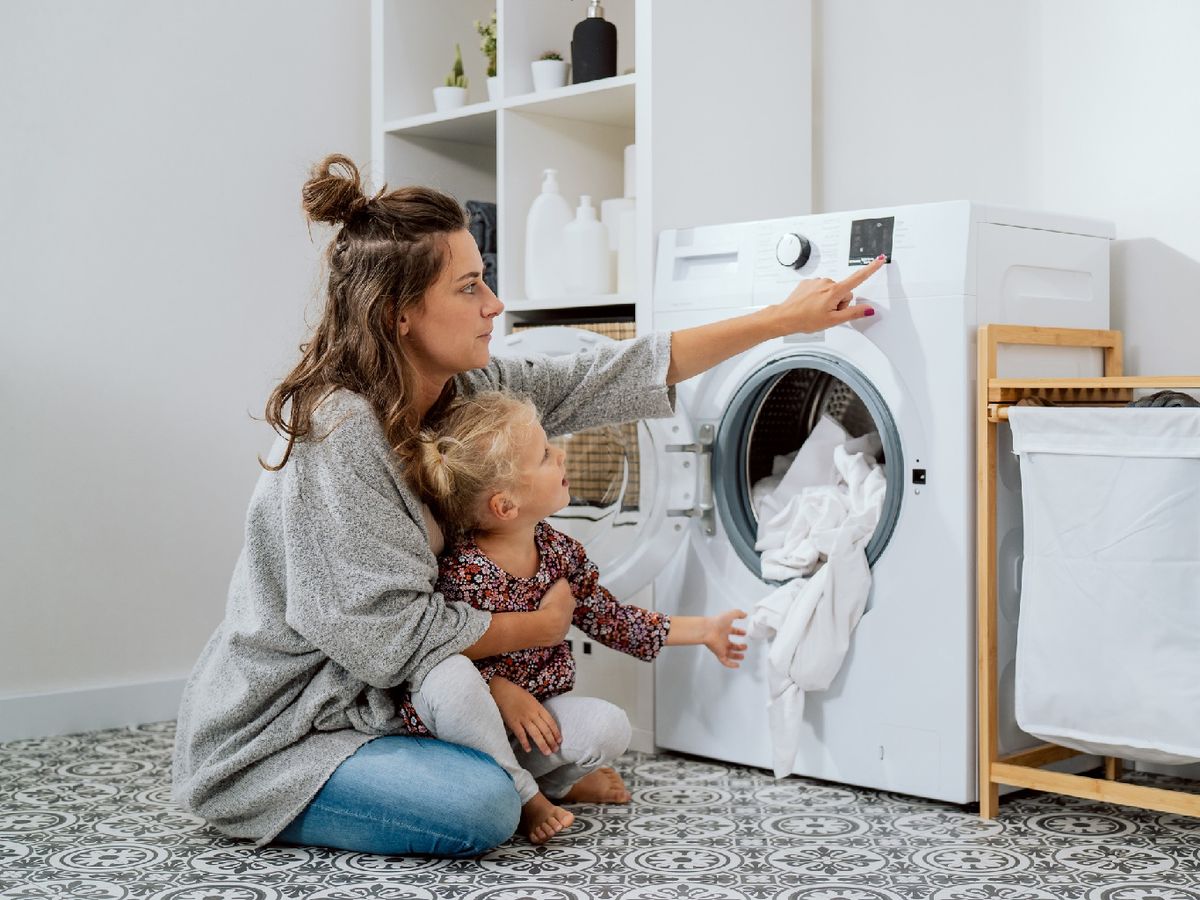 El oxígeno activo elimina las manchas orgánicas y de grasa de forma eficaz y sin esfuerzo