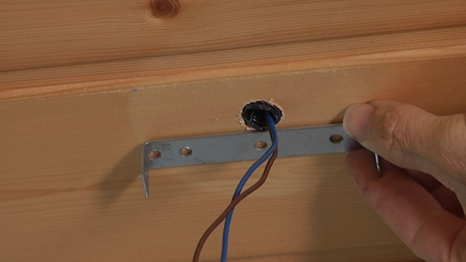 Desplazar punto de luz en techo paso 2 Desplazar punto de luz en techo paso 2