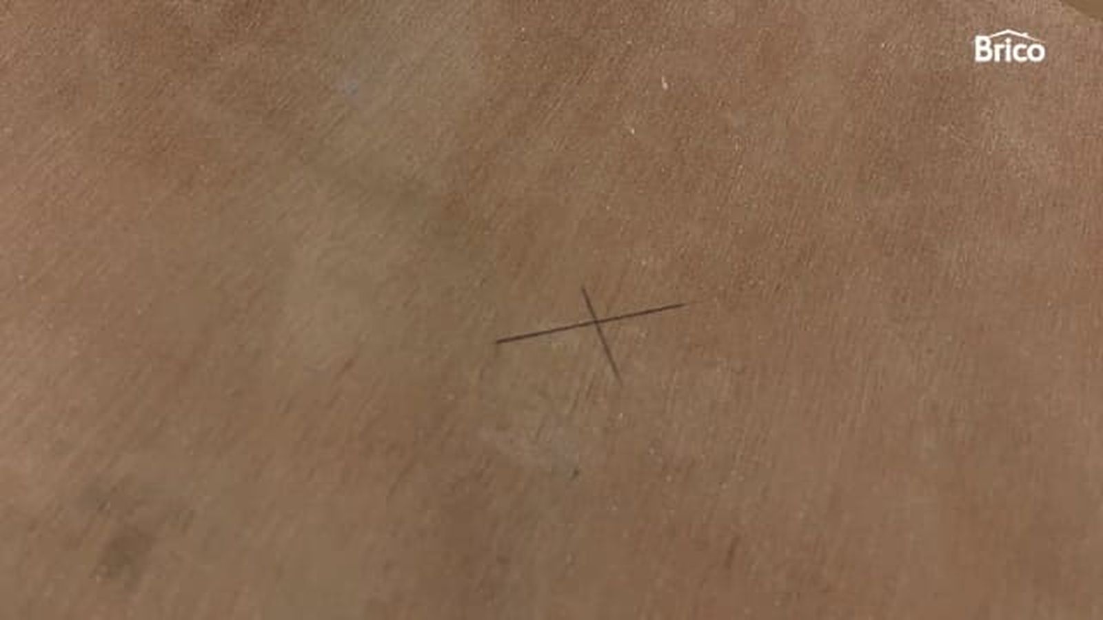 Bricomania 17 crea decora recicla lampara pie mesita paso3