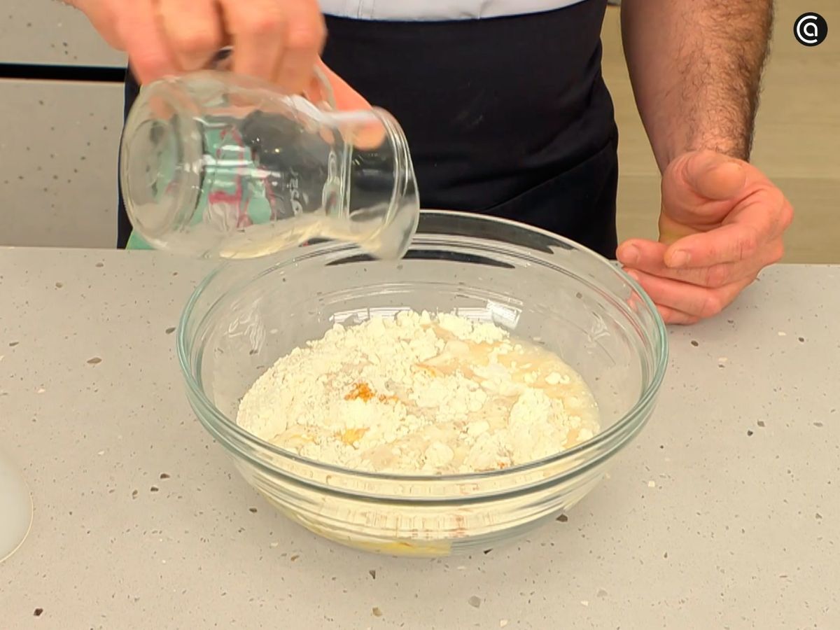 Mezcla bien los ingredientes y deja reposar