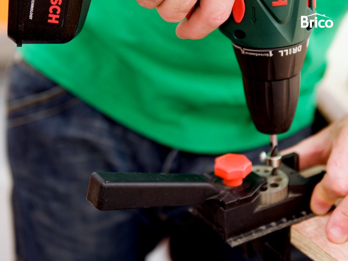 Hacer agujeros para los tubillones de unión