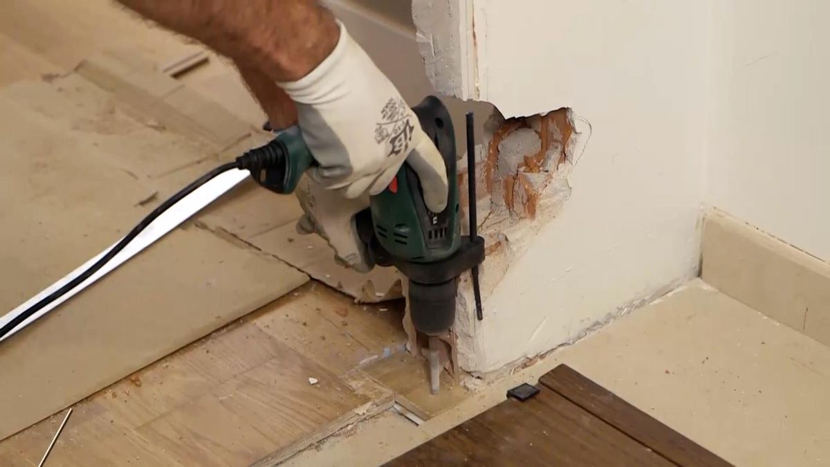 973 instalar puerta metalica paso 4