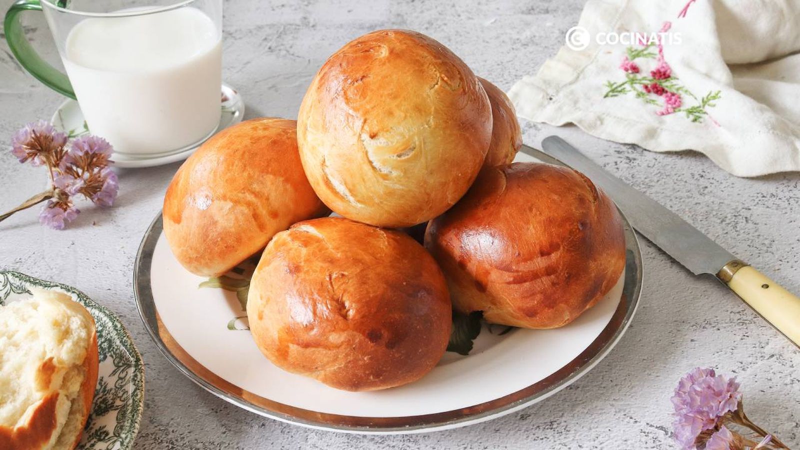Bollos de leche
