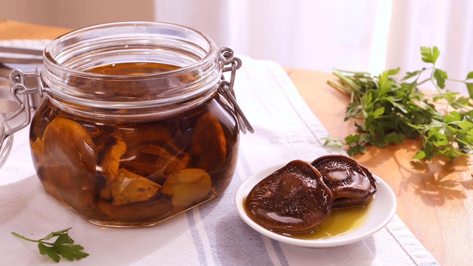 Receta níscalos confitados paso 4 Receta níscalos confitados paso 4