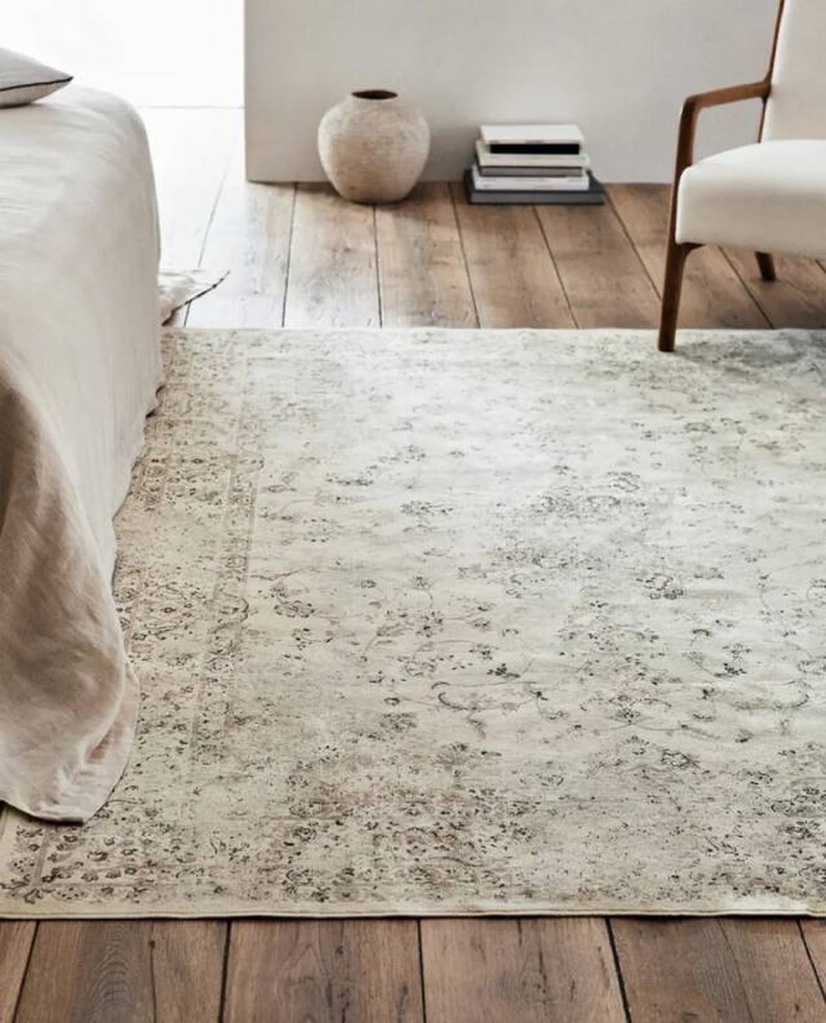 1 alfombra efecto vintage zara home