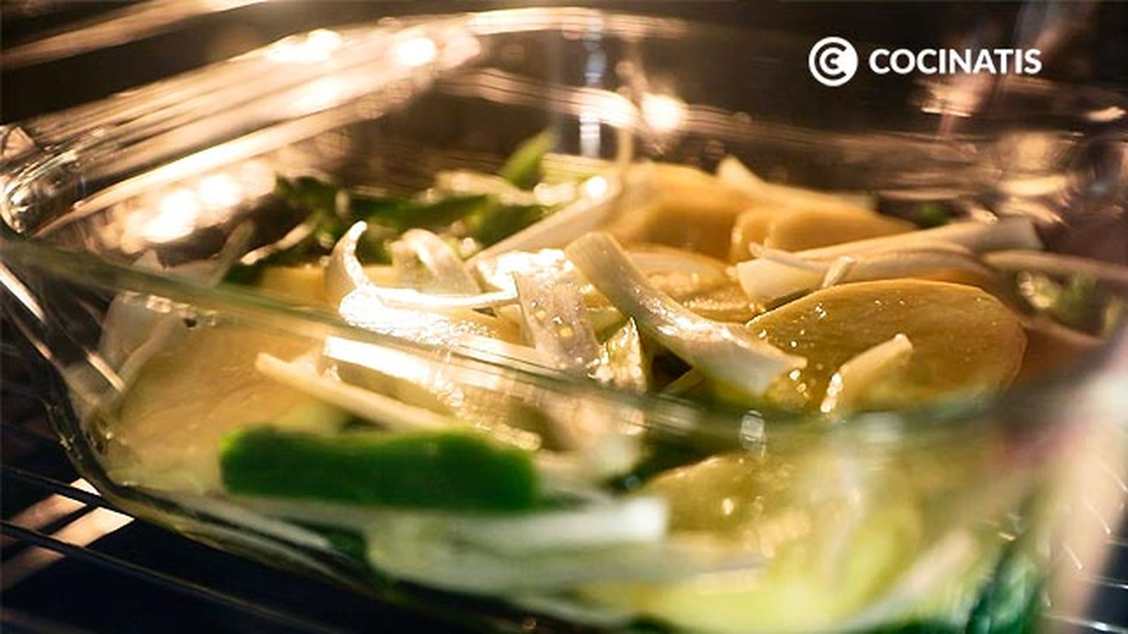 Receta de salteado de gulas y huevo flor paso 2 Receta de salteado de gulas y huevo flor paso 2