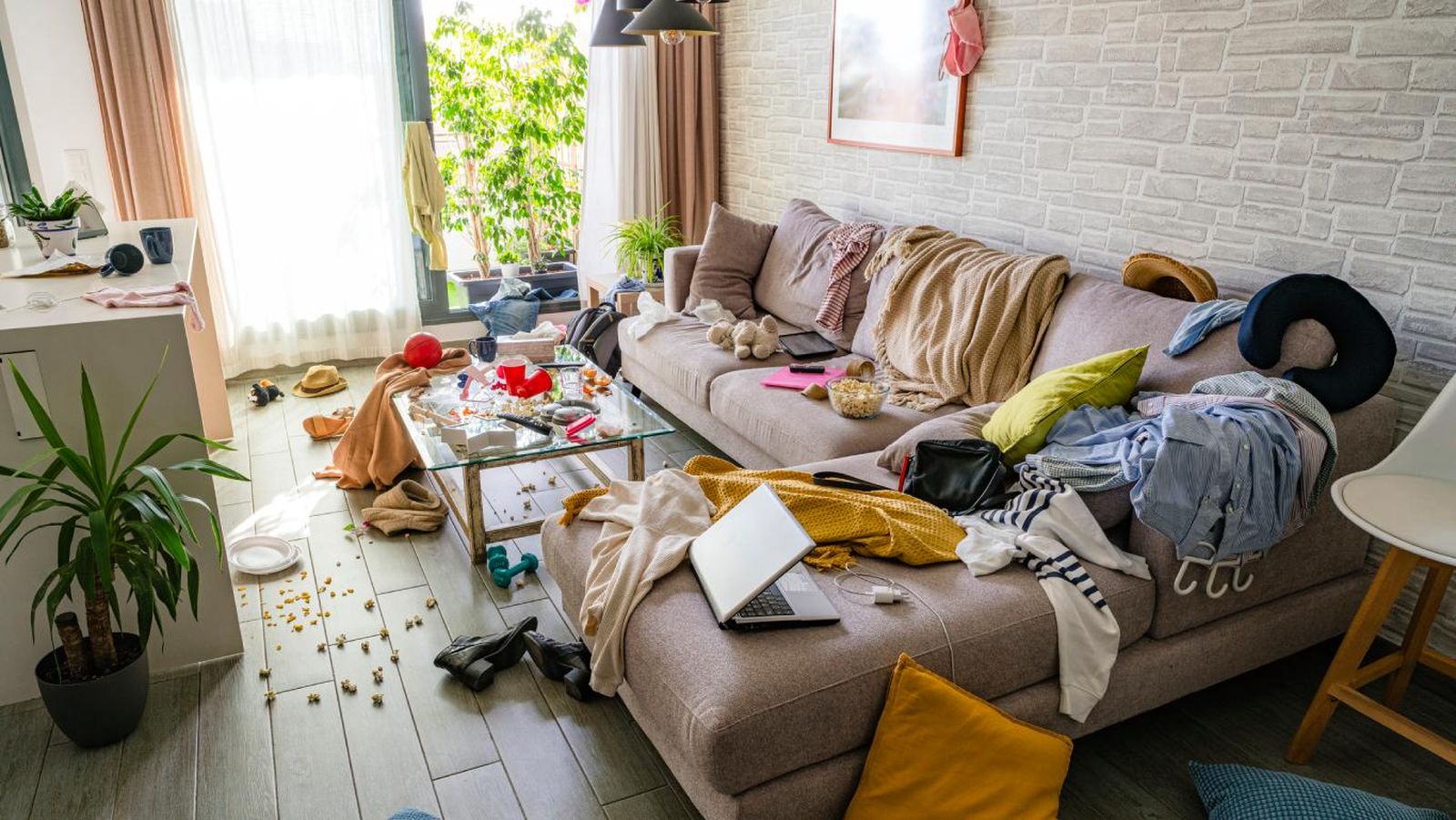 Una estancia desordenada destroza la decoración.
