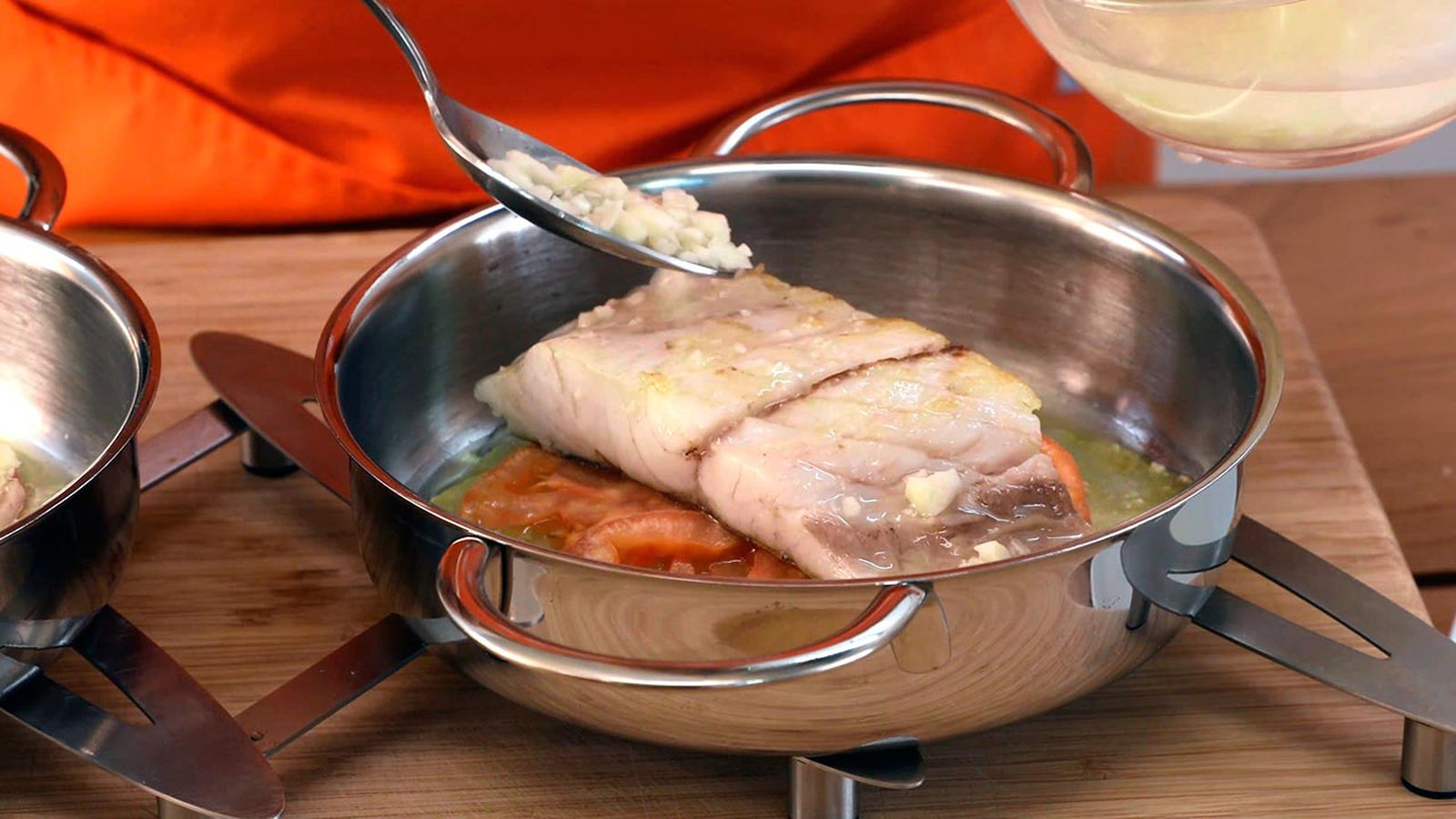 Artículo sobre corvina, pescado blanco bajo en grasas paso de la receta Artículo sobre corvina, pescado blanco bajo en grasas paso de la receta