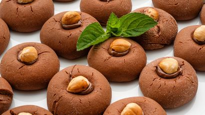 Bocados de cacao y avellana, receta de Karlos Arguiñano