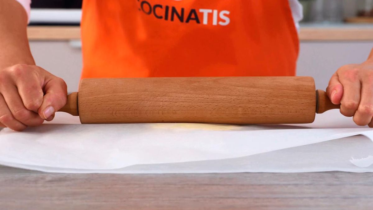 Receta de totopos caseros con guacamole  paso 3