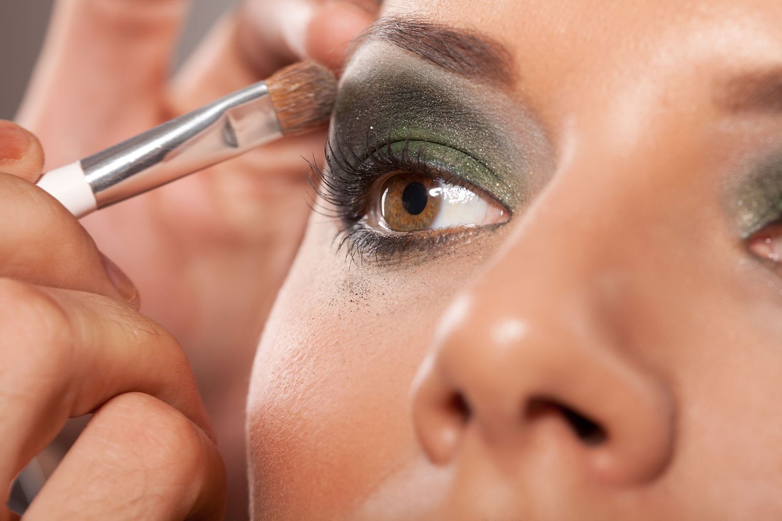 belleza maquillaje ojos ahumados verde3 belleza maquillaje ojos ahumados verde3