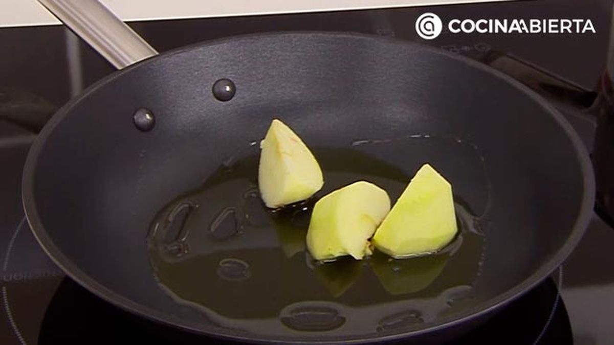 pechuga de pavo con salsa de vino receta karlos arguinano karl67490321 paso2