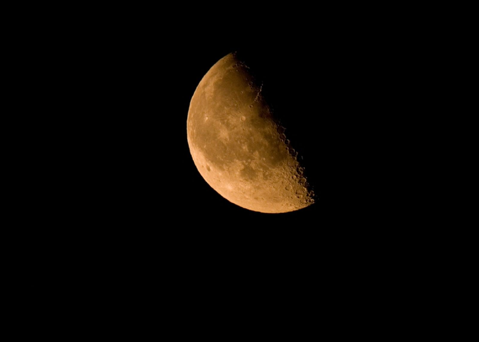 Luna menguante Luna menguante