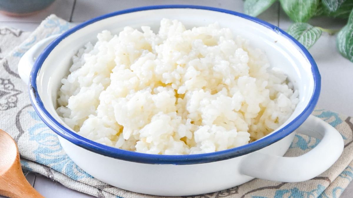 Cómo hacer arroz blanco suelto