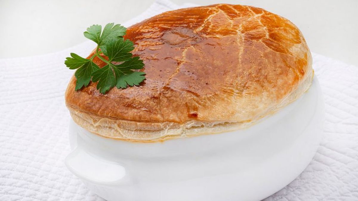 karl66770321 sopa de trufas con hojaldre receta karlos arguinano 848x477x80xX (1)