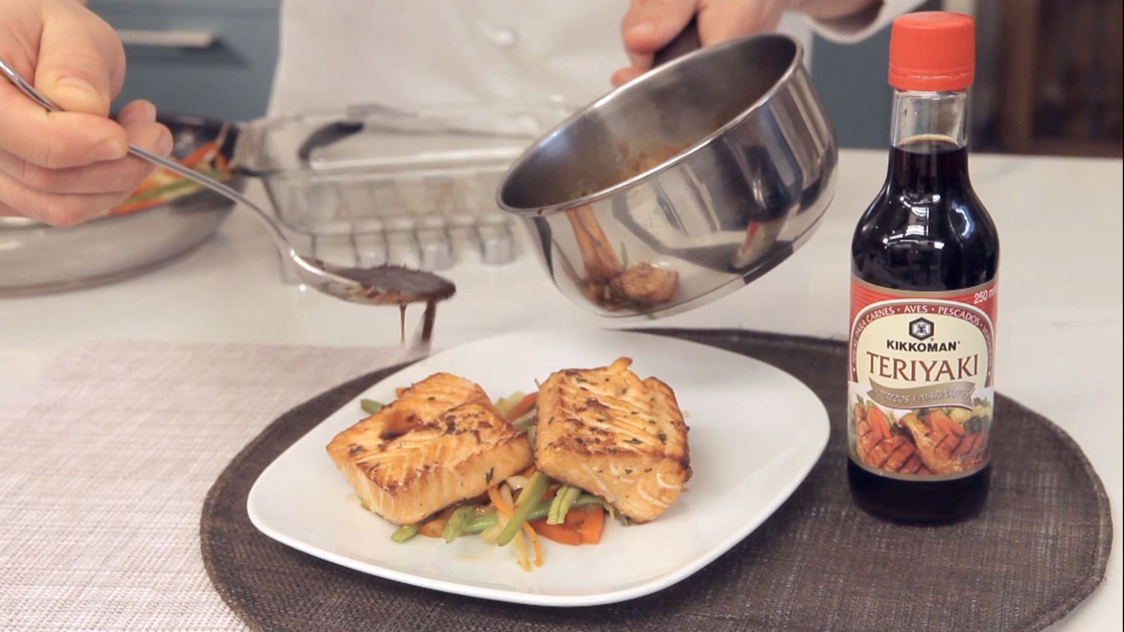 018 salmon marinado salsa teriyaki kikkoman paso 7 018 salmon marinado salsa teriyaki kikkoman paso 7