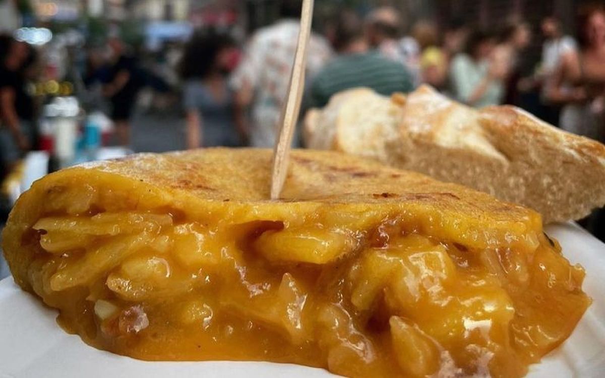 La mejor tortilla de Madrid se puede disfrutar los domingos en el Rastro