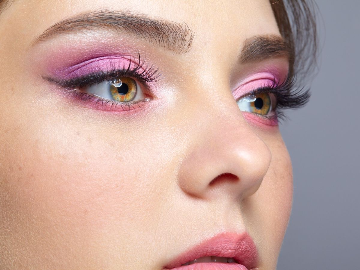 No te olvides de la máscara de pestañas para agrandar tu mirada