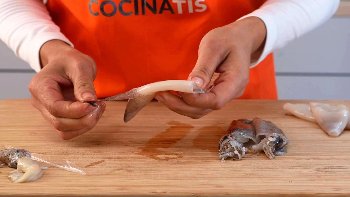 Receta de chipirones a la plancha con ajo y perejil  paso 2