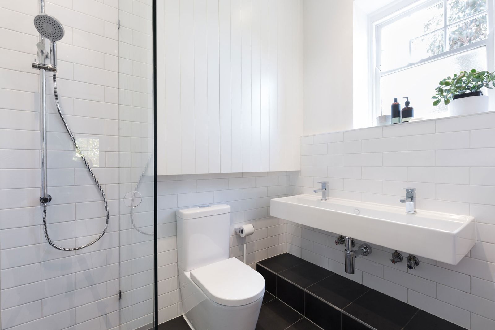 Consejos para equipar un baño pequeño