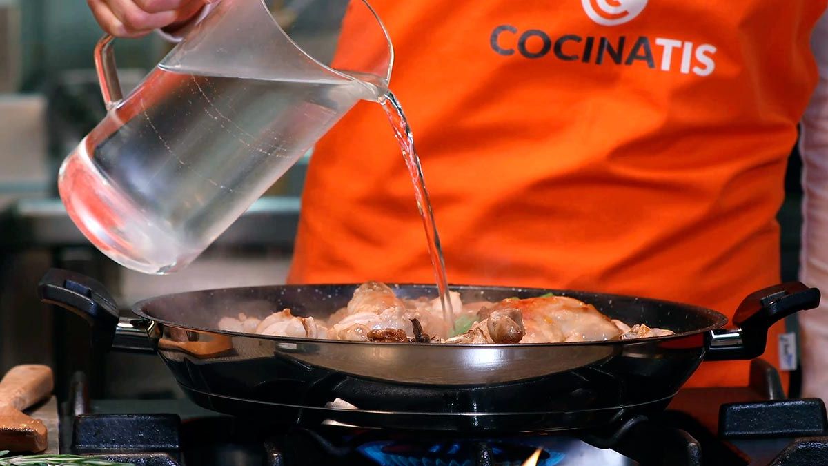 Receta de paella valenciana   paso 3