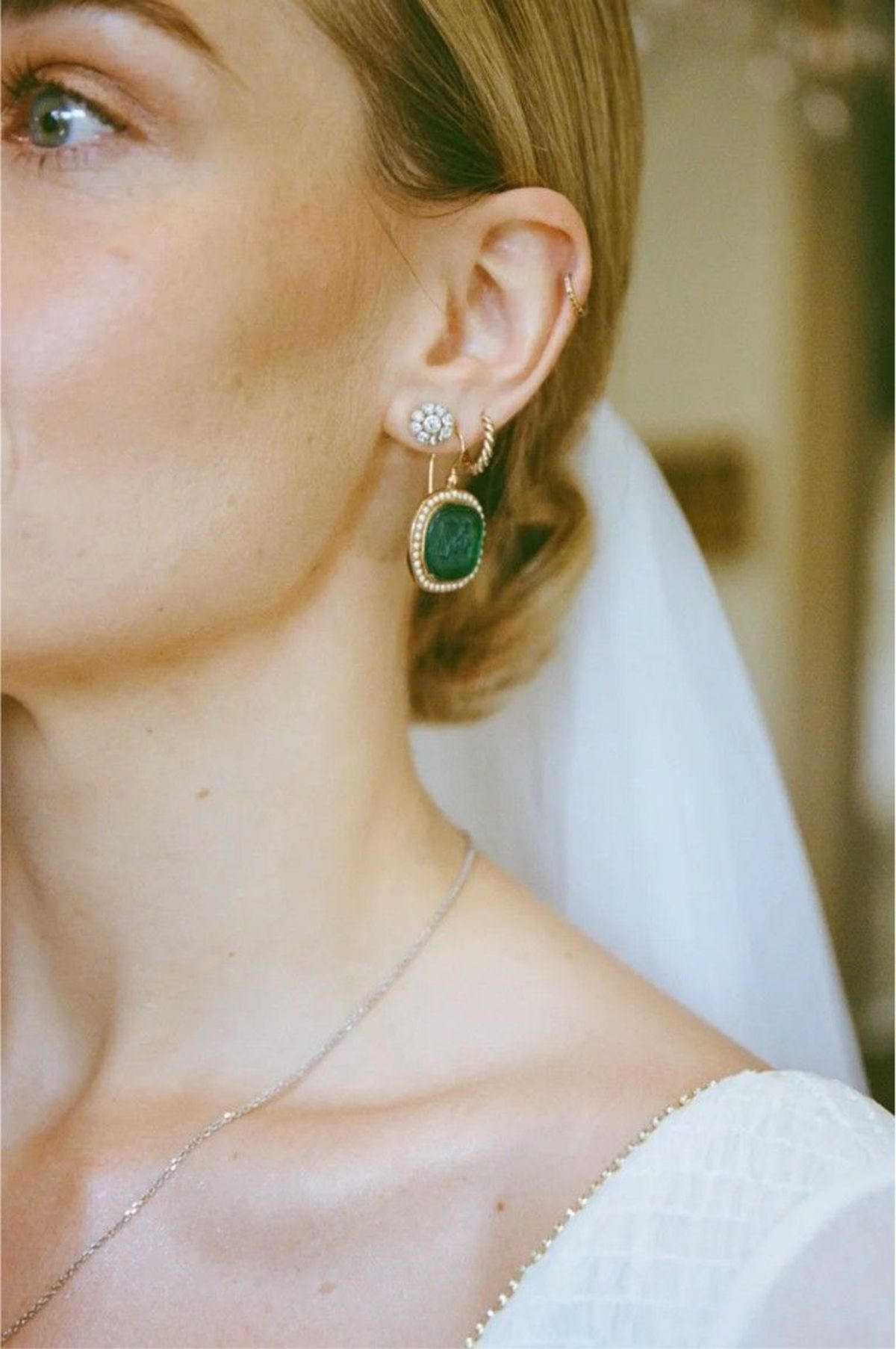 Pendientes para novia en color