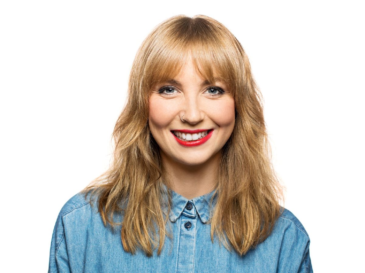 El flequillo de cortina es perfecto para caras redondas 